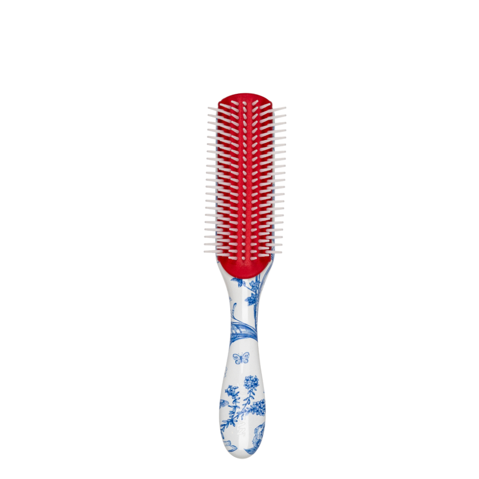 The Denman D original styler is a versatile brush: perfect for detangling, blow-drying, smoothing and curl definition