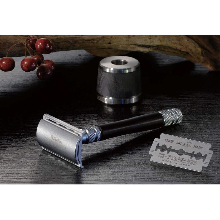 Feather WS-D2S Wood Handle Stainless Safety Razor & Stand - Made in Japan