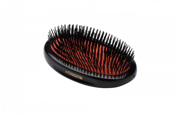 Its palm-fitting military design gives you complete control with every stroke, making it the go-to brush for short hair, men's grooming, and travel.