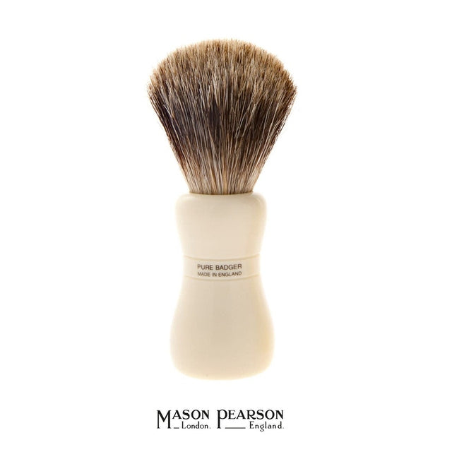 The ultra-soft tips gently exfoliate the skin, lift the beard, and whip up a rich, creamy lather that softens even the coarsest stubble — leaving skin smooth, refreshed, and ready for a close, comfortable shave. 