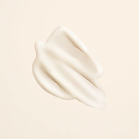 Oribe Matte Waves Texture Lotion: adds grip, movement, and that just-off-the-beach allure without drying strands out.