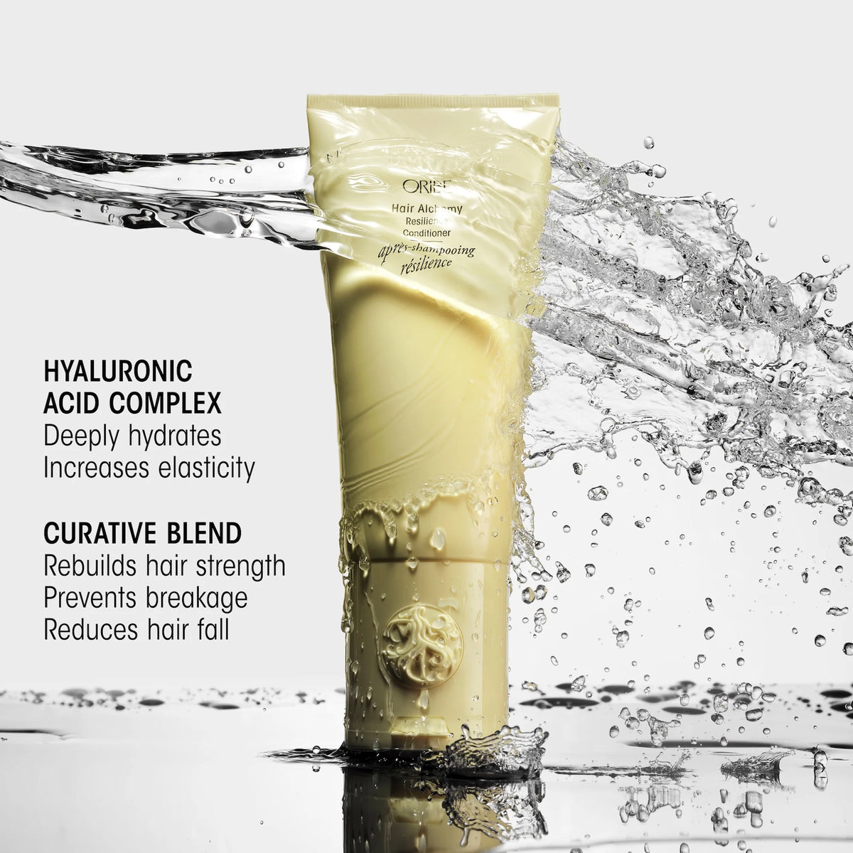 This indulgently conditioning hair therapy delivers a curative blend of chia seed, bio-fermented bamboo leaf and plant-based protein to create a protective shield around each strand, improving structural integrity and preventing breakage. 