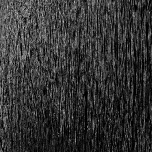 Achieve your best-ever blowout with Oribe Royal Blowout Heat Styling Spray — an ultra-lightweight mist that smoothes even the most unruly hair, speeds dry time, and leaves every strand with healthy body, softness, and luminous shine.