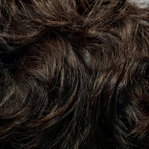  Leave hair looking healthy and glossy without weighing it down.