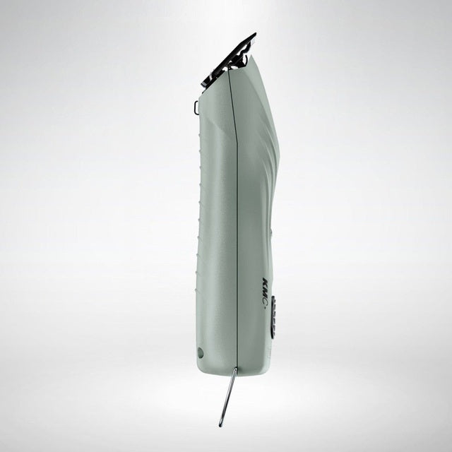 Wahl KMC+ 2-Speed Cord/Cordless Pet Clipper – USA Made | Powerful Grooming, Enhanced Grip & 2-Hour Runtime